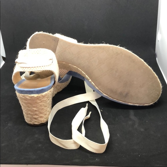 Shoes - Picture 5 of 8